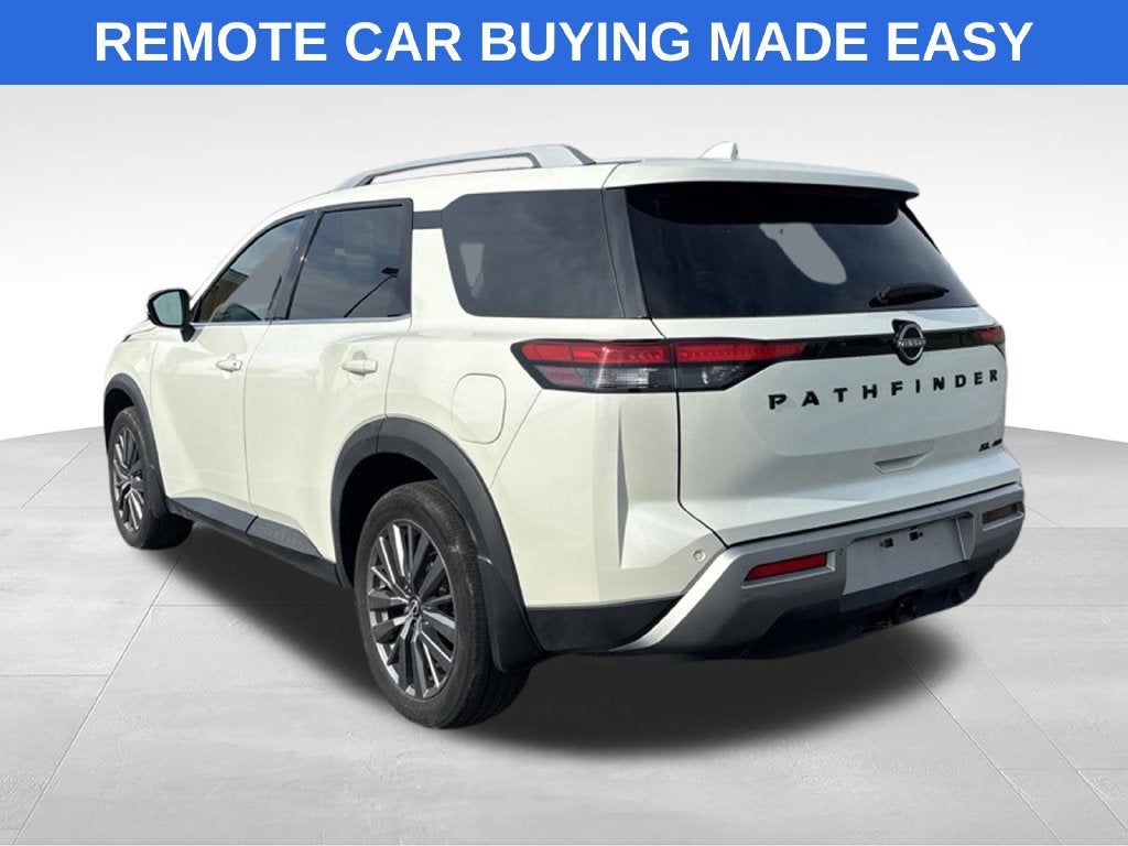2023 Nissan Pathfinder SL Premium