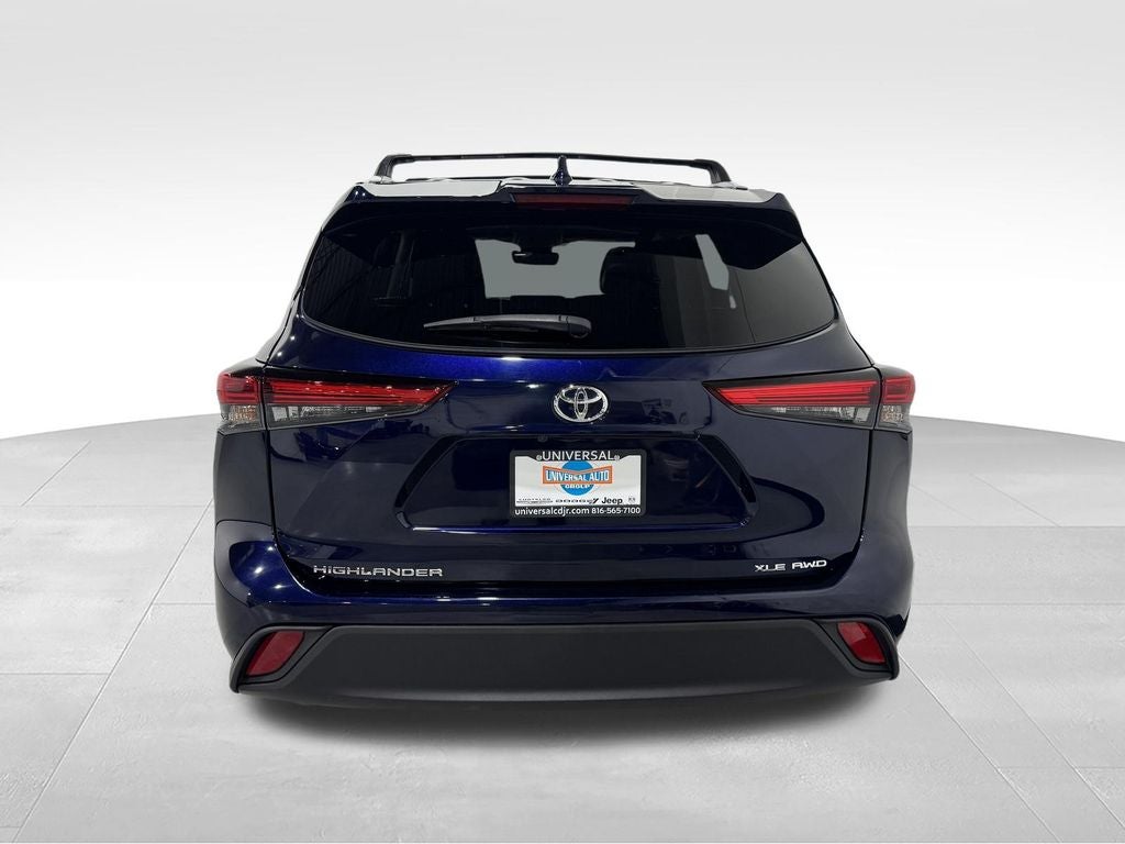 2022 Toyota Highlander XLE