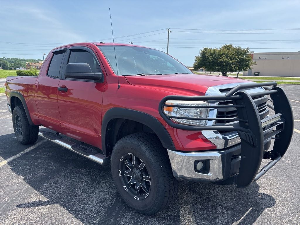 2015 Toyota Tundra SR5