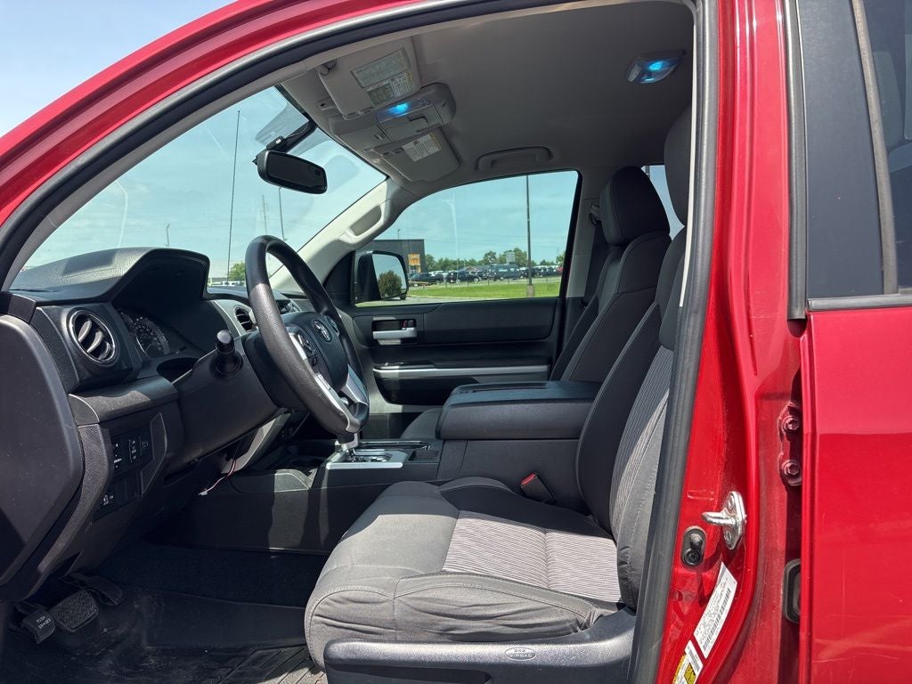 2015 Toyota Tundra SR5