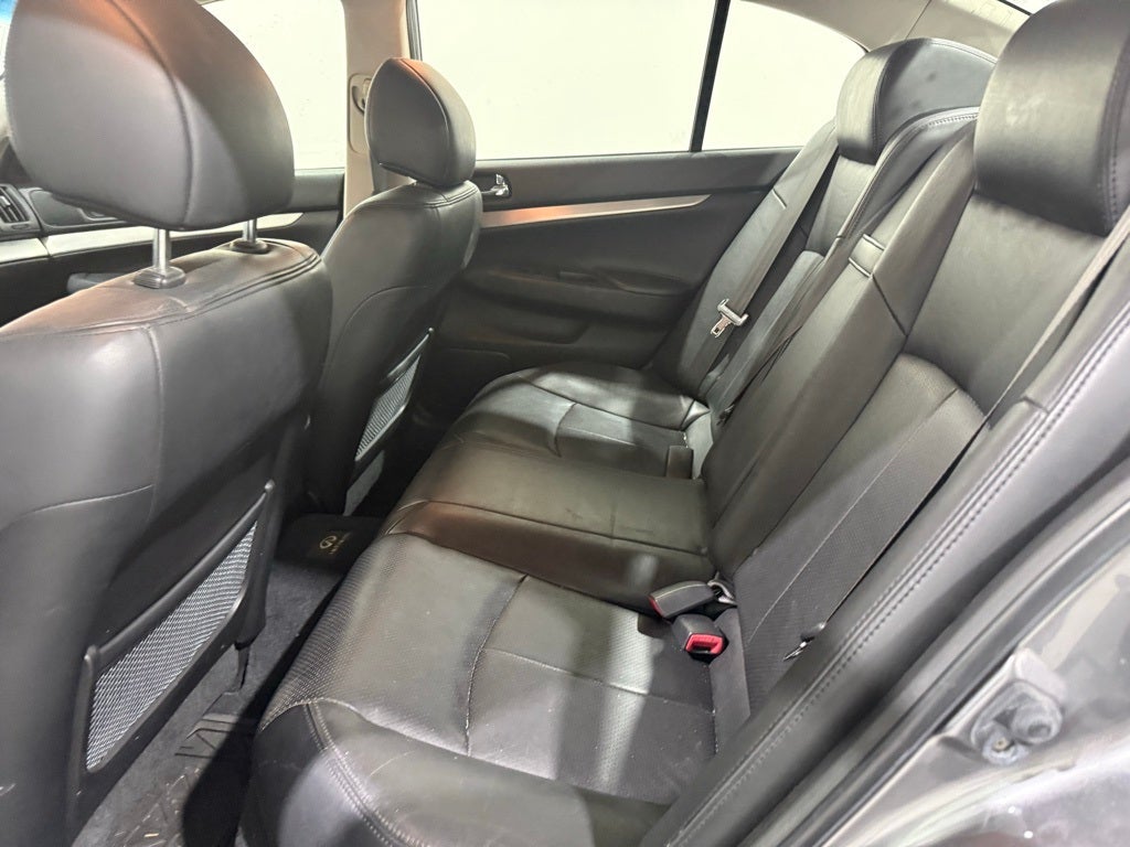 2013 INFINITI G37x X