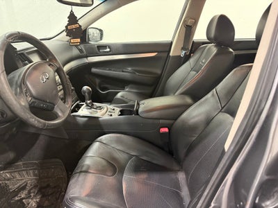 2013 INFINITI G37x X