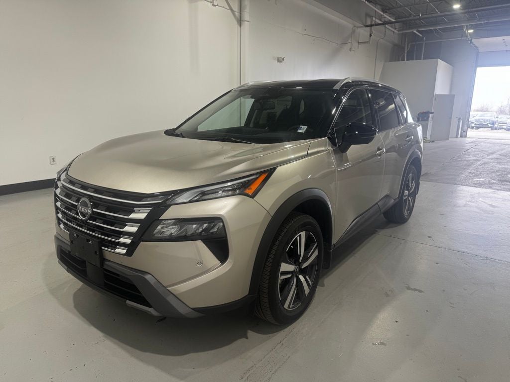 2025 Nissan Rogue SL