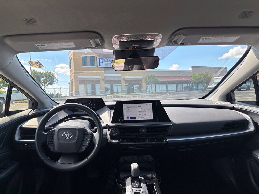 2025 Toyota Prius LE