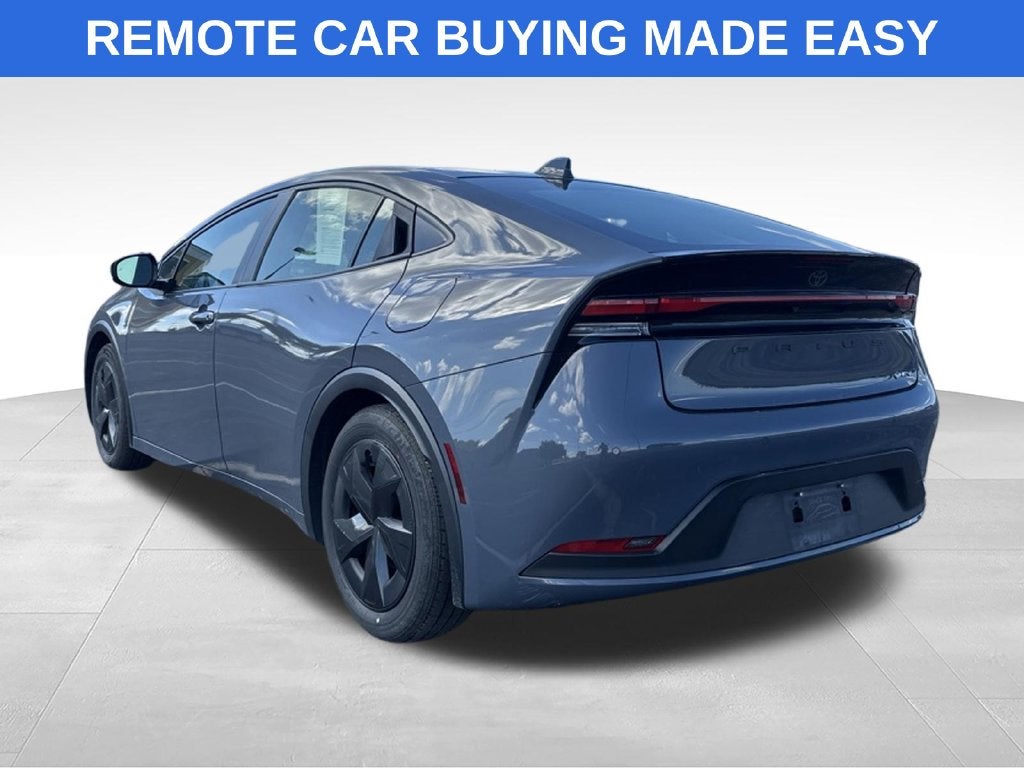 2025 Toyota Prius LE