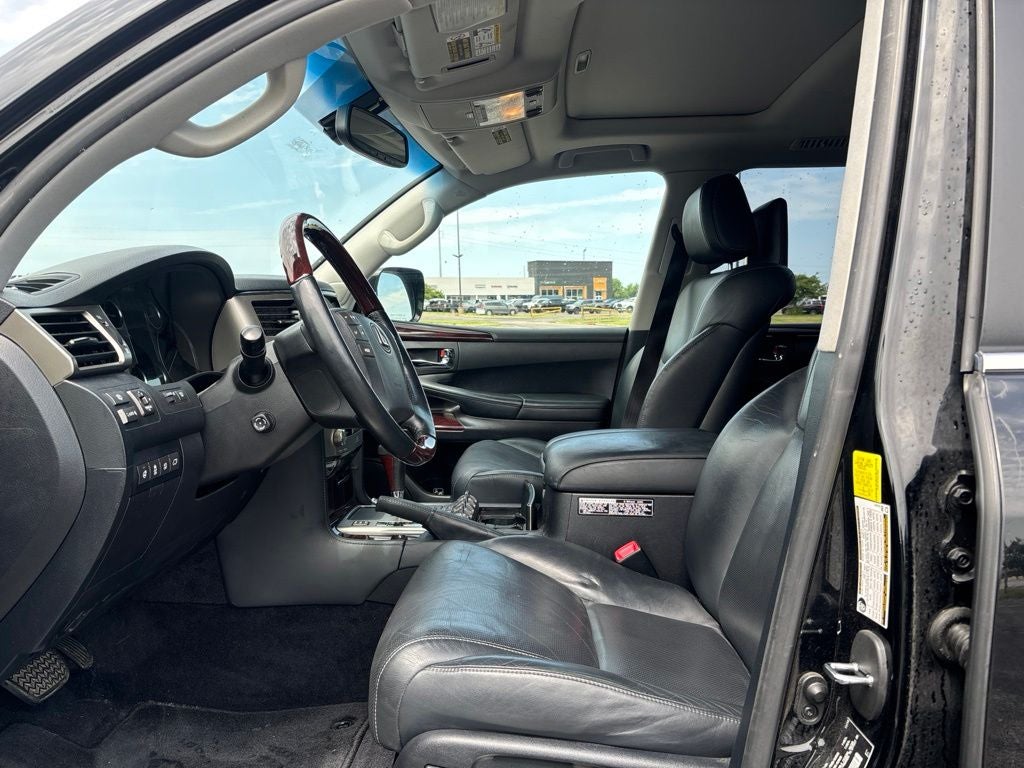 2015 Lexus LX 570 570