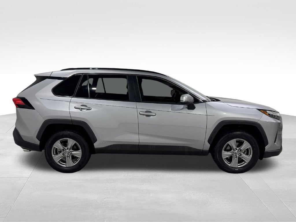 2023 Toyota RAV4 Hybrid LE