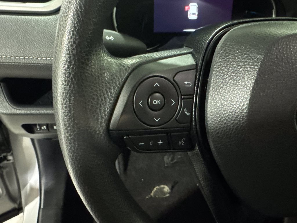 2023 Toyota RAV4 Hybrid LE