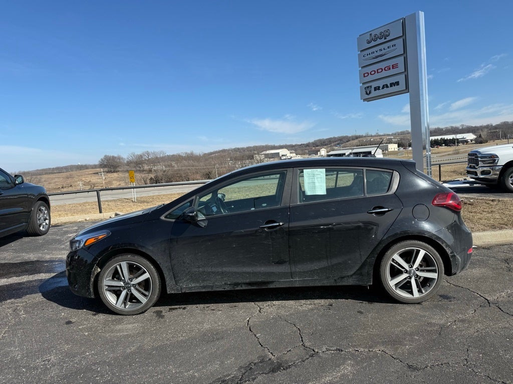 2017 Kia Forte5 EX