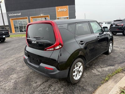 2022 Kia Soul LX