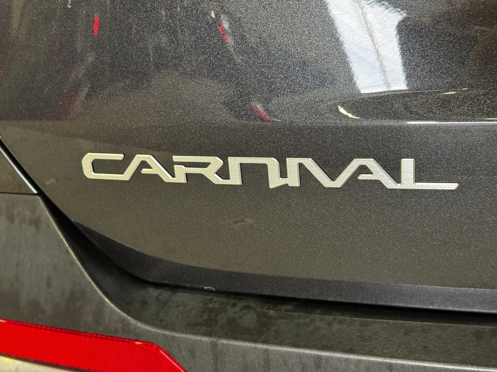 2025 Kia Carnival MPV LXS