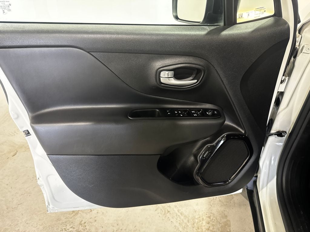 2023 Jeep Renegade Altitude